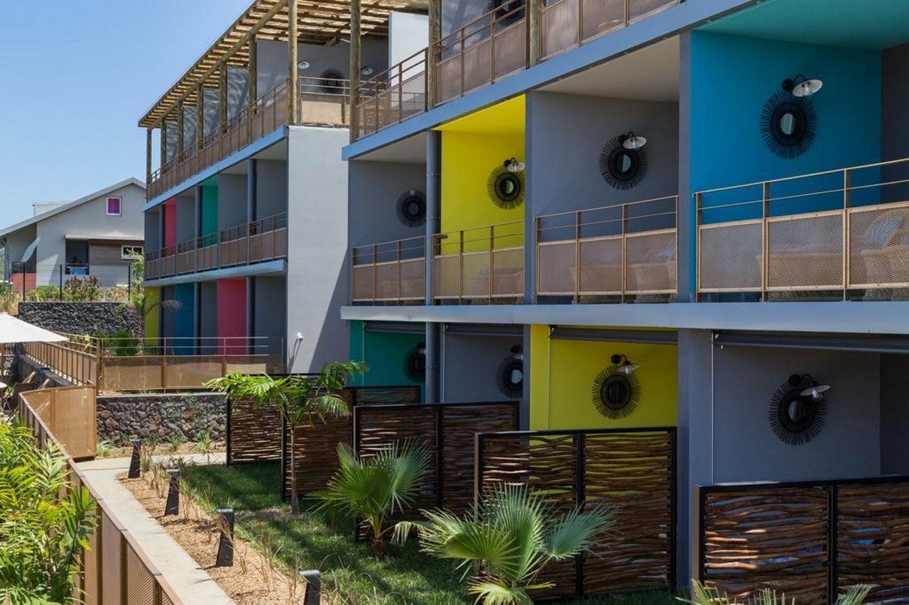 Dina Morgabine Saint Gilles Hotel Exterior photo